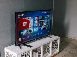 Peaceful 1,5 Bedroom Flat in Germiston with WI-FI
