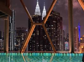 Scarletz Suites KLCC by TaheeenS，位于吉隆坡的酒店