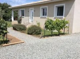 VILLA climatisée tout confort Proche mer et montagne 3 chbres