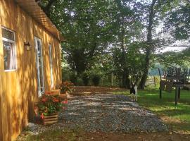 La Petite Maison dans La Mégie Tiny House，位于Troche的酒店