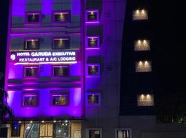 Hotel Garuda Executive Latur，位于Latur的酒店