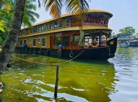 Vinayak House Boat