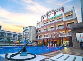 Gogol Beach Resort !! Beach 1 Minute !!，位于曼达莫尼的酒店