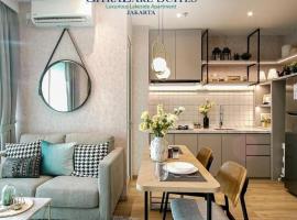 2BR Peaceful & Cozy Family Condo，位于雅加达的分契式公寓