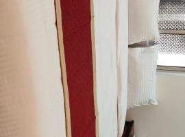 Paradise White Town Villa 1BHK，位于Kottakupam的酒店