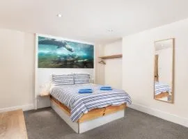 Discovery House