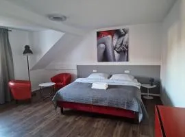 Zur Sonne "Gasthaus-Bar-Events"