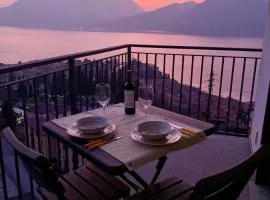 Lake Dream 1 Lake View of COMO
