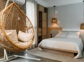 Indie Universe Creative Hotel