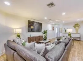 Near Parks, Golf and More Peaceful Apt in Clermont!