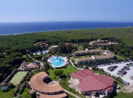 Horse Country Resort Congress & Spa - Hotel Ribot，位于阿尔博雷阿的酒店