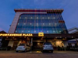 Airport Avenue Plaza，位于尼杜巴塞莱科钦国际机场 - COK附近的酒店