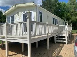 The Pemberton Lodge - Silver Birch