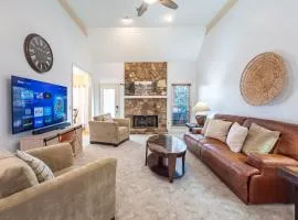 Bright & Airy Home Near Cartersville Attractions