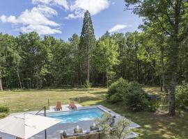 Lodge de Loire - B & B proche Chambord，位于Saint Laurent Nouan的酒店