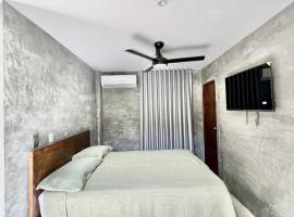 Villa pio blue，位于圣维罗尼卡的酒店