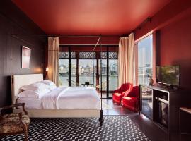 Amdaeng Bangkok Riverside Hotel，位于曼谷的酒店