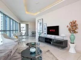 2BR in Luxurious Paramount Burj Khalifa view Pool & Gym