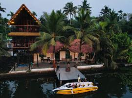Tulsi Kayal Retreat，位于Champakulam的酒店