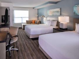 Hyatt House Lewes Rehoboth Beach，位于刘易斯的带停车场的酒店