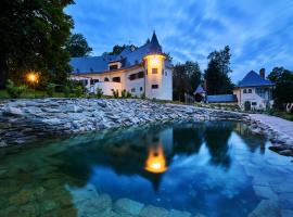 Boutique hotel & Wellness Spitzerova vila Eliška，位于Janovice的酒店