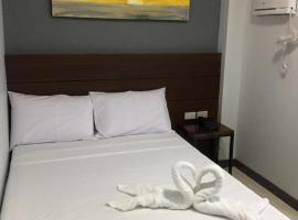Le Vita Hotel，位于Santo Domingo的酒店