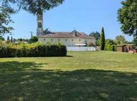 Gîte de 13 personnes avec piscine privée