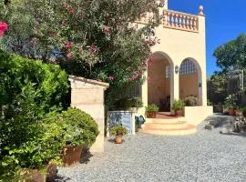Casa Vieja