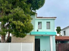 Villa Eva，位于马佐托斯的酒店