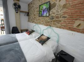 Hostel El Campano，位于维拉弗兰卡·德尔·比尔的酒店