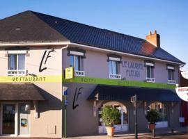 Le Laurier Fleuri，位于韦尔图的酒店