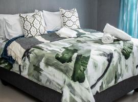 Keene Air Bed & Breakfast，位于Madibeng的酒店