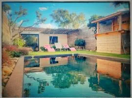 Villa DOLCE, piscine privée chauffée & jacuzzi privatif, 5mn des plages