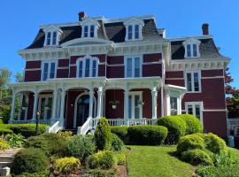 Blomidon Inn，位于沃尔夫维尔的宾馆