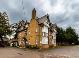London Gatwick Inn