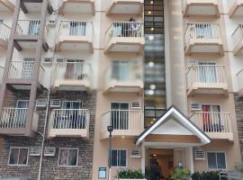 Affordable 1BR Condo near town with WIFI - 111