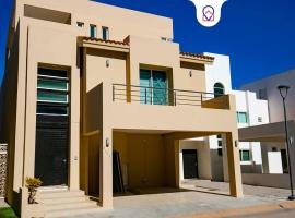 House in Punta Cerritos 3 Bedrooms and Rooftop，位于马萨特兰的乡村别墅