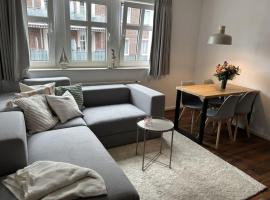 Inselresidenz Strandburg - Ferienwohnung 106，位于于斯德的带泳池的酒店