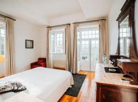 Quarto Duplo com Jardim e Piscina，位于波瓦迪拉尼奥苏的酒店