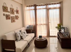 A tranquil ocean view condo, private beach，位于长滩岛的分契式公寓