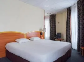 Kyriad Hôtel Lamballe - Gare TGV - Centre ville