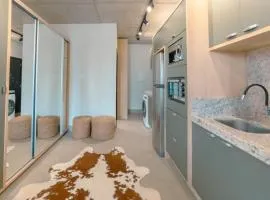 Seu Refúgio Sofisticado no Centro de Maringá