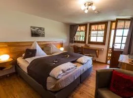 Gästehaus Holzer Kreuz - Gästezimmer Veilchen für 2 Personen inkl Landfrühstück