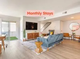 3BR Townhouse in Prime Manhattan Beach Location