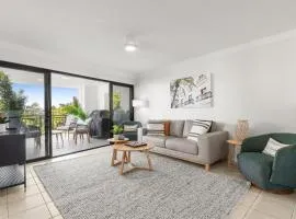 Oxlade Luxury Riverfront Apartments