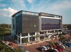 T+ PREMIUM HOTEL，位于阿罗士打的酒店