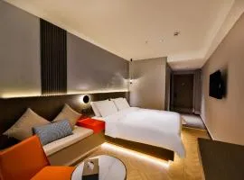 Manji Yunfan Hotel Shenyang Zhongjie North Station Forbidden City Dashuaifu Branch