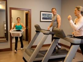 Staybridge Suites Boston - Burlington by IHG，位于伯灵顿的酒店