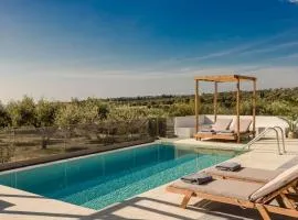 Panagis Villa by Vintage Travel