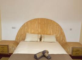 Hôtel Khalwa，位于Jenane Sidi Amer的酒店